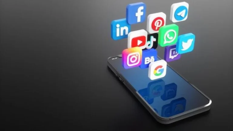 सावधान! मोबाइल में भूलकर भी डाउनलोड न करें ये Apps, वरना हो जाएंगे कंगाल, सरकार ने जारी की चेतावनी